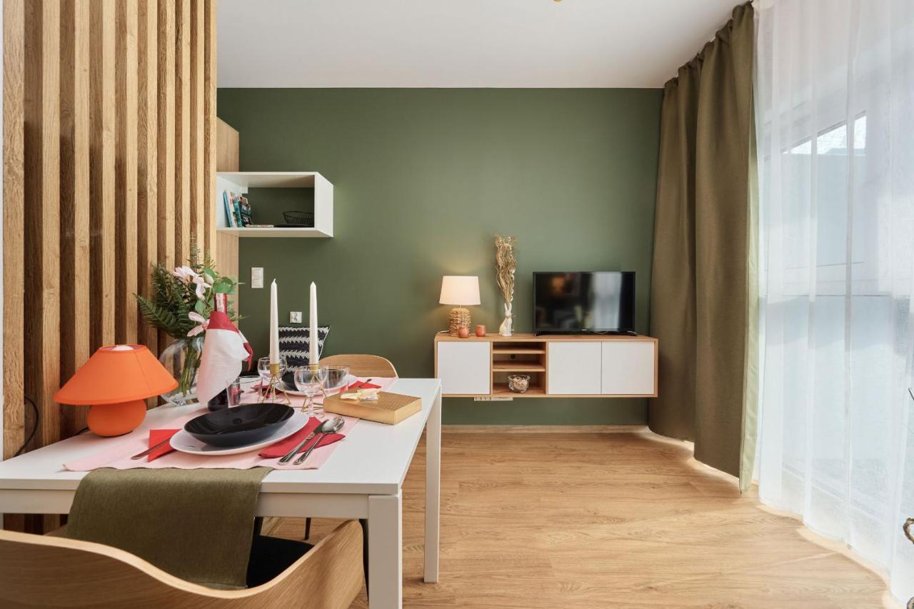 City Panorama Studio Apartments Jaworska 4 By Noclegi Renters Вроцлав Экстерьер фото