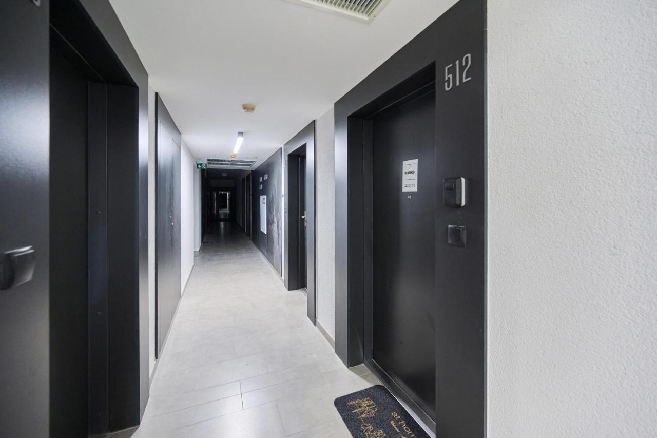 City Panorama Studio Apartments Jaworska 4 By Noclegi Renters Вроцлав Экстерьер фото